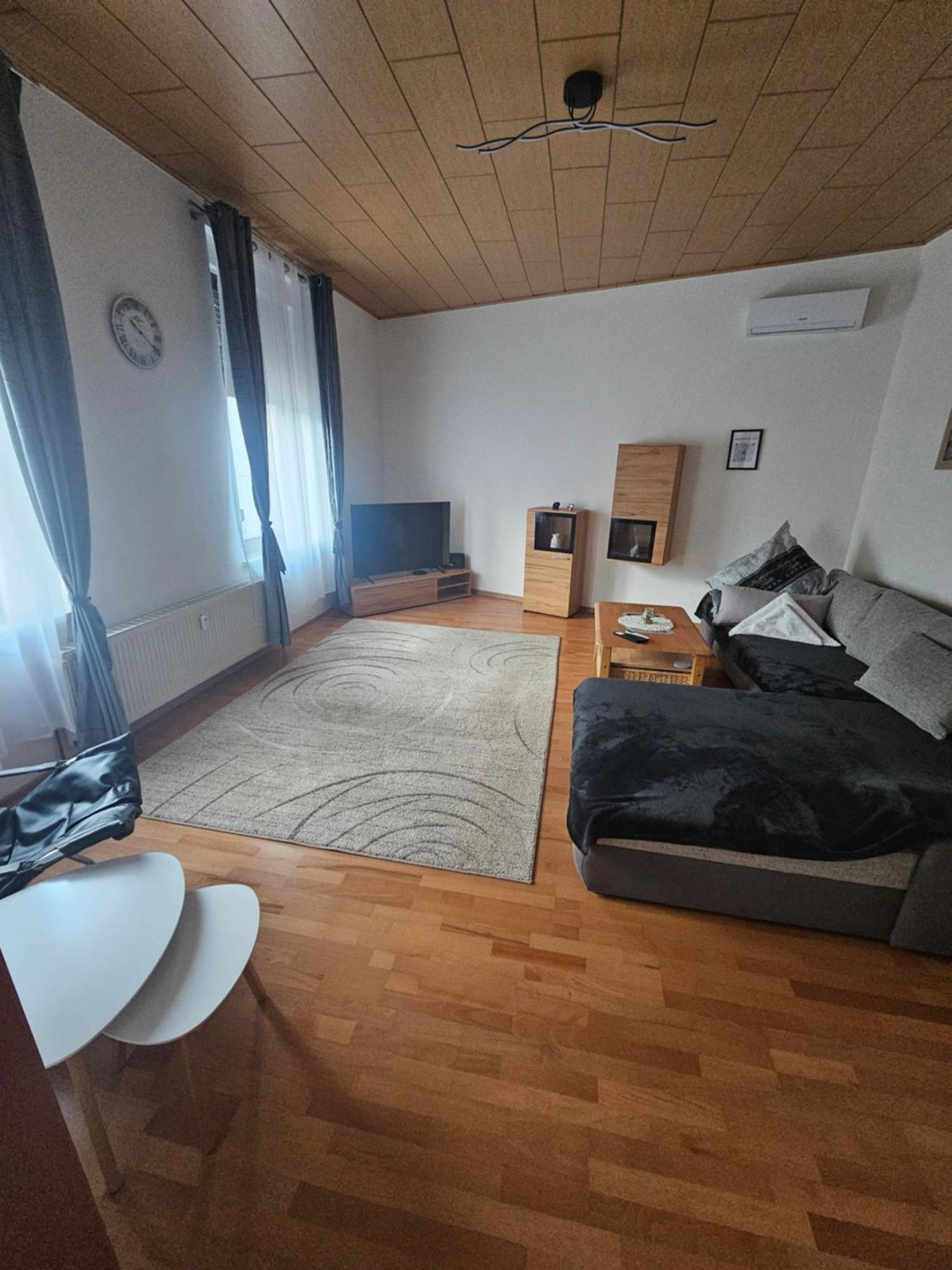 Suite Toni Бернбург Екстериор снимка